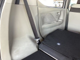カープレシャスでは当社指定の認証工場又はディーラーにて点検・整備を行い全車記録簿を発行し納車致します!