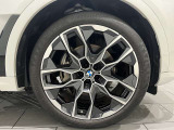 BMW正規ディーラー BMW Premium Selection調布の認定中古車です。厳しい基準をクリアした高品質車両のみ販売。BMW認定中古車保証付き(最長4年・距離無制限)、全国納車対応可能です。