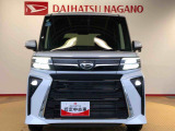 フォグランプで夜間・霧中時の運転も安心です。