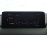 【マツダコネクト】ラジオ・テレビ/Bluetoothオーディオ、その他アプリケーションなどの機能で楽しむことができます。
