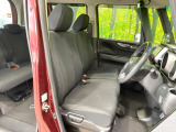 運転席シート廻りは使用感も少なく、良好な状態となっています。丁寧に使われていたことがよくわかりますね。