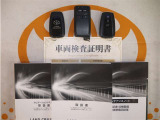スマートキー&エンジンスターター付。取扱説明書とメンテナンスノートもあります☆品質評価シート付いてます!トヨタ認定中古車ライト!!