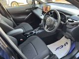 高いホールド性で運転姿勢が安定します 長距離ドライブでも疲れにくいのが魅力です 快適なドライビングライフをお送りください♪