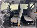 【車内ルームクリーニング済】専門スタッフにより車内はきれいにルームクリーニングを行っております。