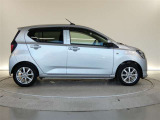 コンパクトボディで狭い道でもスムーズに走れる取り回しのよさ!運転もラクラクです。燃費のよさも魅力です。