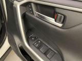 運転席から操作可能なパワーウィンドウ!