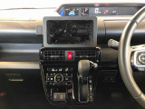 温度を設定すれば、自動で車内の温度管理をしてくれる優れものです♪ATミッションで運転楽々