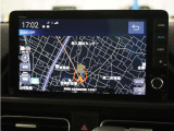 純正9インチHondaCONNECTナビ(LXM-242ZFNi)&バックカメラが装備されているので、普段の使い勝手もロングドライブも快適です。