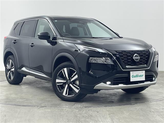 エクストレイル 1.5 G e-4ORCE 4WD 4WD 本革シート