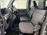 【車内ルームクリーニング済】専門スタッフにより車内はきれいにルームクリーニングを行っております。