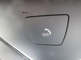 SOSコール装備です。緊急時は遠慮なく押してください。BMWメーカーエマージェンシーに直結致します。