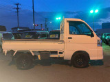 整備工場、車検場、板金工場、全て自社完備しております。アフターサービスもお任せください!