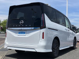 セレナ 2.0 ハイウェイスターV 