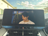 停車中に楽しめるTV機能は、待ち時間も有効活用できます。お気に入りの番組やニュースをチェックして、快適な時間を過ごしましょう。