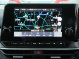 簡単快適な操作性で目的地まで安心です♪♪ メーカーライン装着NissanConnectナビ♪♪ フルセグTV視聴可♪♪ 走行中の視聴は不可です!