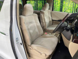 運転席シート廻りは使用感も少なく、良好な状態となっています。丁寧に使われていたことがよくわかりますね。