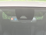 【トヨタセーフティセンス】走行中に前方の車両等を認識し、衝突しそうな時は警報とブレーキで衝突回避と被害軽減をアシスト。より安全にドライブをお楽しみいただけます。