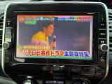 専用のスイッチを操作すれば走行中のTV視聴も可能です(^^♪ 運転者の方は注視しての運転はお控えください_(._.)_