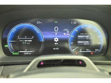 先進的なディスプレイ表示のスピードメーター。