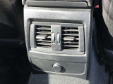 車両の詳細、ご質問につきましては、営業スタッフまでお気軽にご連絡下さいませ。遠方のお客様には実車の詳細動画送信も承ります。お問合せをお待ち致しております。