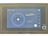 ディスプレイオーディオを装備。スマホとクルマをつなぐことで、これまでのナビに加えて、いろんなサービスが楽しめます。