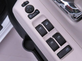 中古車は一物一価、同じようなお車でも、整備状況、外内装の状態など様々です。