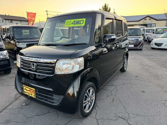 N-BOXカスタム G Lパッケージ 4WD
