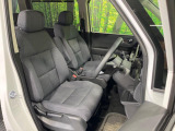 もちろん車内はキレイです♪よりクリーンな状態をキープしたいお客様には『ナノゾーンコート』がおすすめ!新型コロナウイルス対策や、除菌・消臭に効果を発揮し多くの方にご好評いただいております。