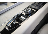 詳細お問い合わせは、VOLVO CAR 姫路まで。079-292-5481