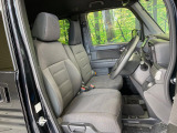 運転席シート廻りは使用感も少なく、良好な状態となっています。丁寧に使われていたことがよくわかりますね。