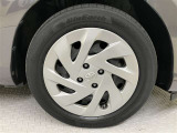純正スチールホイール,キャップ付です!タイヤサイズは185/60R15