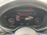 ドライブセレクト装備 パワーステアリング、エンジン、トランスミッションなどの特性をスイッチ一つで切り替え可能。ドライバーの好みに合わせてドライブを楽しんでいただけます。
