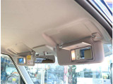 仕入れを行い、店頭に到着後は第三者検査機関が行う検査を実施しております。