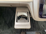 ご成約のおクルマ全て、エンジンオイルを交換してご納車させていただきます!また、点検時に消耗品の状態確認も行い必要に応じて新品交換させていただきます!