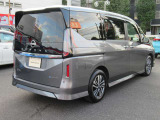 セレナ 1.4 e-POWER ハイウェイスターV 