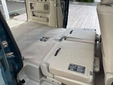 シートを倒せば大きな荷物も載せられます!