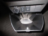 寒さが苦手な方に嬉しいシートヒーターが付いています。(運転席&助手席)