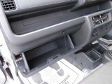 【中古車販売士在籍】車の状態や購入の際にかかる税金や諸費用についてなど、車の購入に関するお客様の不安や疑問に対して明確にご説明し、お客様のご要望に合わせた最適な一台をご提案いたします。