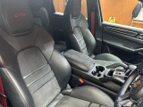 カイエン GTS 4WD 4WD 本革シート