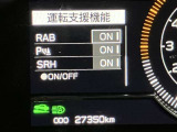 【コーナーセンサー】初心者の方でも安心!コーナーセンサーで曲がる際の不安も無くなります!狭い路地や小さな道でも安心!
