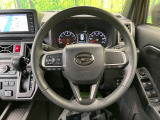 【純正革巻きステアリング】上質な革を使用することで、手にしっかり馴染みとても運転しやすいハンドルです♪