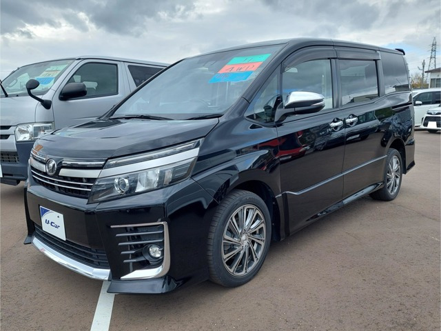 ヴォクシー 2.0 ZS 煌II 4WD 