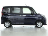 両側パワースライドドア付きだから、狭い駐車スペースなどでの 乗り降りラクラク!小さなお子さまのいるご家庭には嬉しい装備。