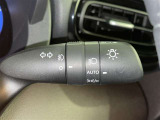 【オートライト】車外の明るさに応じて自動的にライトの点灯・消灯をしてくれます