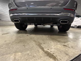 サービス工場を併設しております。点検・車検はもちろんのこと、万が一の時もお任せください。