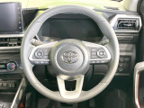 【純正革巻きステアリング】上質な革を使用することで、手にしっかり馴染みとても運転しやすいハンドルです♪