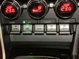 車内を適温に保ってくれる心強い装備☆調整必要ないので便利です!