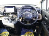 自社で車検を行う事が出来る検査ラインも完備しており、リバーサイド内で車検と法定点検・整備が完結します。