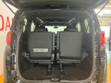 簡単な荷物が載せられるトランクルーム