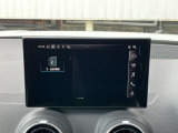 MMIナビゲーション搭載 地図データ最新版にアップデート後ご納車させていただきますのでご安心くださいませ。